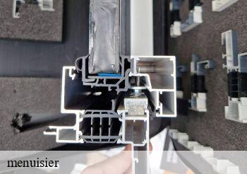 menuisier  93400